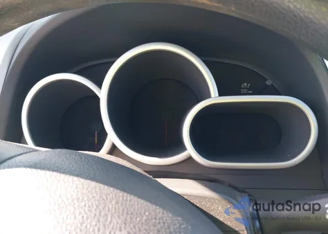 2010 Pontiac Vibe from USA, damaged, VIN 5Y2SL6E88AZ407532